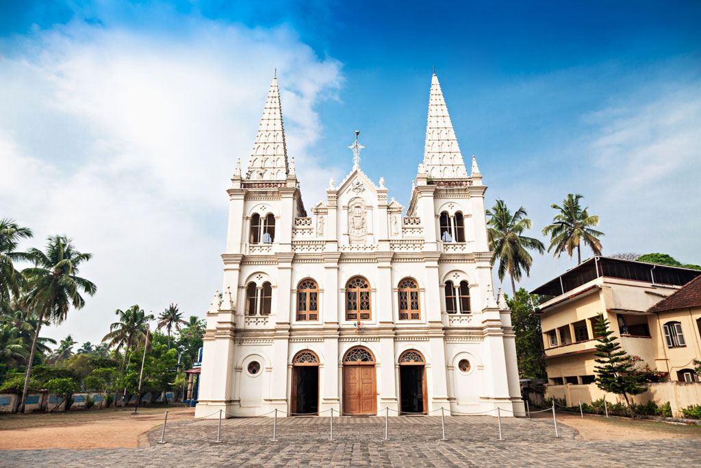 Santa-Cruz-Basilica-Fort-Kochi