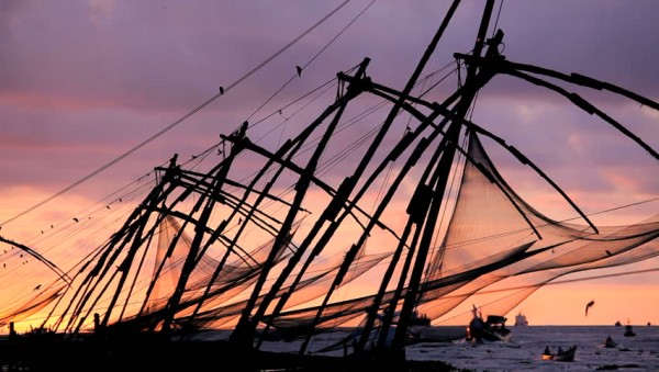 Kochi Munnar Thekkady Alappuzha Trivandrum Tour – 7 Days